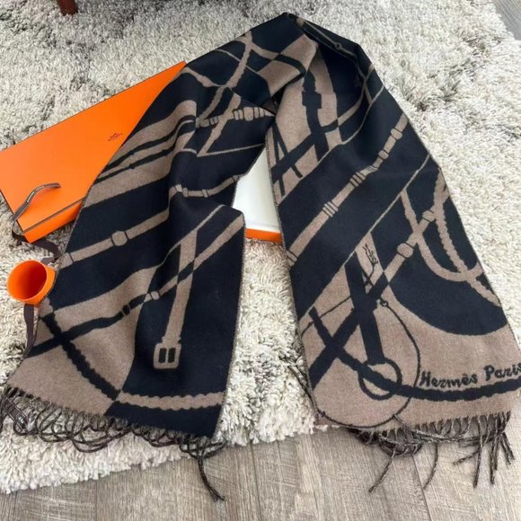 Hermes men's and women's fashion scarves